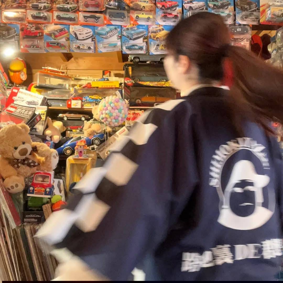 法人仕事運に向けの占い師 Ayane